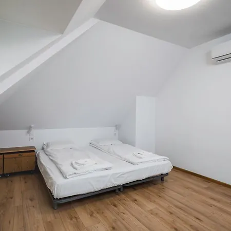 Charming & Cozy 2bd With Natural Light By Flat Mаnager Apartment Sofia